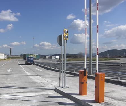 electromichanical barrier barec