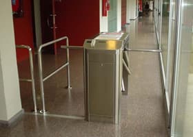 double tripod turnstile