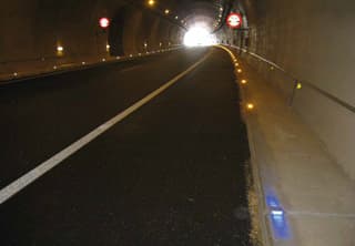 wired road studs light sunbow