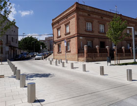 stainless fixed bollards diameter 200 installed