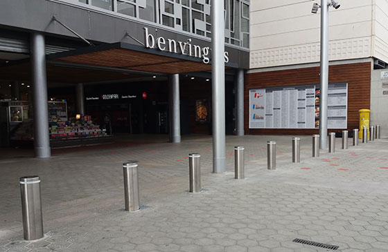 sydney security bollards installed la maquinista shopping centre