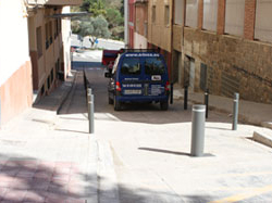 gradient telescopic bollard