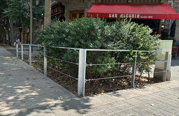 railing tree pit barcelona
